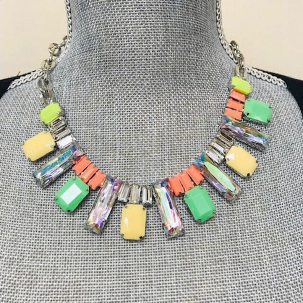 Citrus Colorful Collar Statement NecklaceBoutique 35$